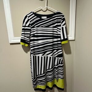 Karin Stevens Black and White Sheath Dress with 3/4 Sleeves